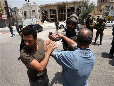 28 إصابة خلال المواجهات بين الفلسطينيين والاحتلال في نابلس