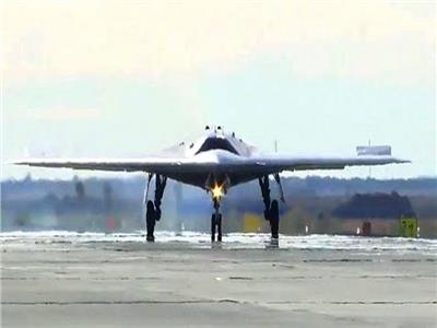 المسيرة الروسية «صياد» تطلق صواريخ موجهة لطائرات «سو-57» خلال الاختبارات