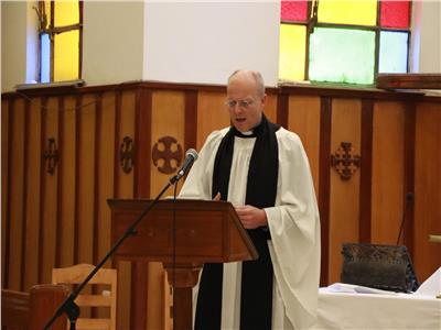رئيس الأسقفية يرقي قسًا بريطانيًا للخدمة بأثيوبيا 