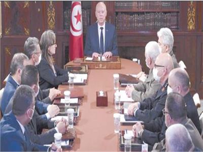 انطلاق جلسات الحوار الوطني في تونس بمشاركة عدد كبير من المنظمات الوطنية