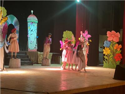«علاء الدين وملك» على مسرح قصر ثقافة الطفل بسوهاج