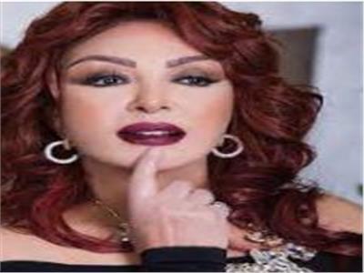 نبيلة عبيد: أحكي رحلتي مع الفن فى الإذاعة المصرية