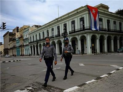 كوبا تصدر أحكامًا على 30 شخصًا إضافياً تتهمهم بالمشاركة في الاحتجاجات