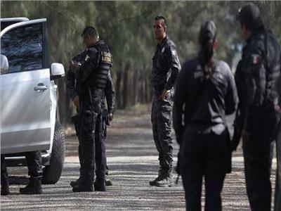 مصرع 4 أشخاص وإصابة آخر في حادث إطلاق نار شمال المكسيك