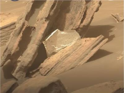 «قمامة بشرية» على سطح المريخ.. فيديو