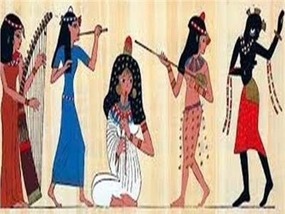 «السياحة والآثار» تتحدث عن أشهر الآلات الموسيقية عند المصريين القدماء | صور