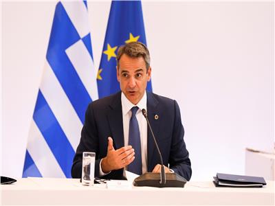 رئيس الوزراء اليوناني: أوروبا في حالة حرب