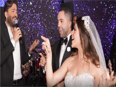 رقص يسرا وشيماء سيف على أنغام تامر حسني يشعل حفل زفاف أحمد العدل
