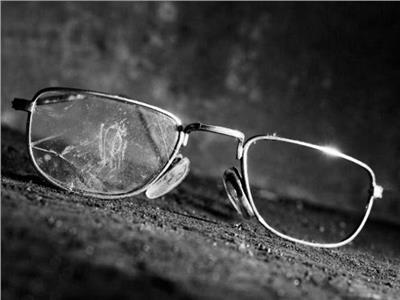 أغرب تأجيل في المحاكم المصرية.. والسر «نظارة المتر»