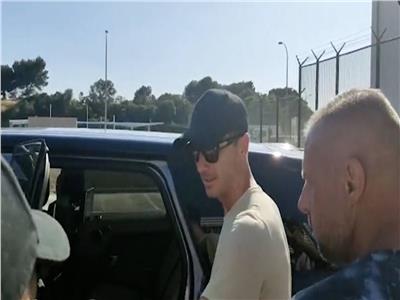 فيديو.. ليفاندوفسكي يصل لإسبانيا تمهيدا للكشف الطبي قبل الانتقال لبرشلونة