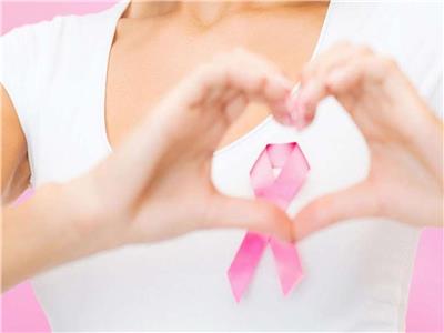 أستاذ أورام يكشف عن نوع نادر من سرطان الثدي وكيفية علاجه 