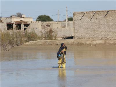ارتفاع عدد ضحايا الفيضانات في جنوب إيران إلى 22 شخصًا