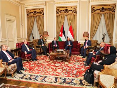 الوزير سامح شكري يستقبل نائب رئيس الوزراء الأردني  لعقد مشاورات موسعة 