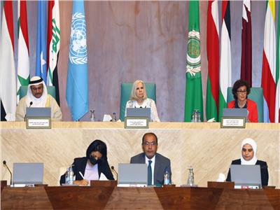 الجامعة العربية تؤكد على تعزيز ثقافة حقوق الإنسان واحترام سيادة الدول