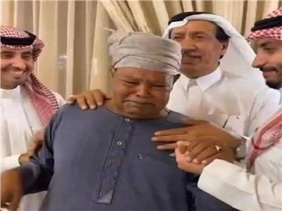 حكايات| عم شوقي.. صعيدي «صان الأمانة» فكرمه السعوديون 