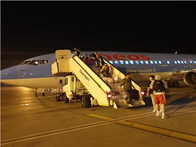 مطار الأقصر يستقبل أولى الرحلات القادمة من إيطاليا بعد توقف منذ 2019
