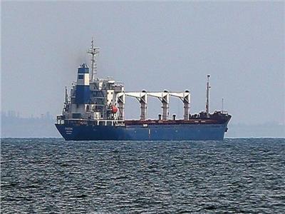 وصول أول سفينة حبوب أوكرانية إلى المياه التركية في طريقها إلى لبنان