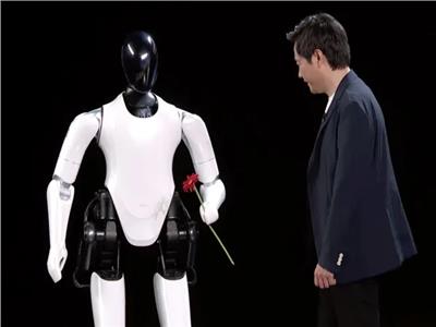 الكشف عن روبوت يتفوق على نظيره من «تسلا»| فيديو