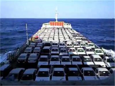 بلاغ بشحوط سفينة نقل سيارات بمنطقة شعاب في مدينة رأس غارب