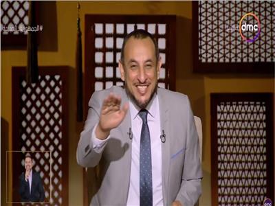  رمضان عبدالمعز يوجه نصيحة لمن تجاوز في حق والديه |فيديو 