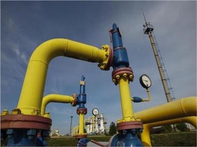 التضخم والحرب الروسية يسببان أزمة في الغاز لدول أوروبا| فيديو