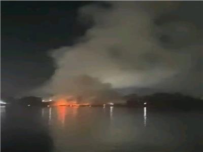 حريق محدود يلتهم كمية من الهيش والحلف على ضفة النيل في أسيوط 