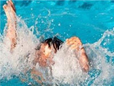 غرق طفلة 17 شهرًا في حمام سباحة يهز إسبانيا