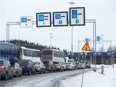 جمارك فنلندا تصادر اليورو من المواطنين الروس المغادرين