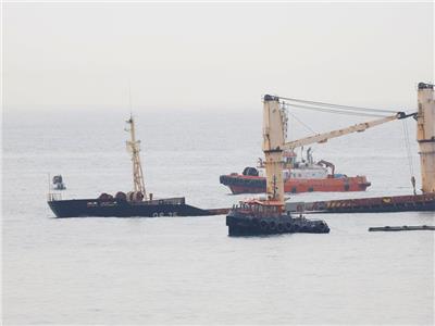 حكومة جبل طارق: انتهاء تفريغ وقود الديزل من السفينة الغارقه بنجاح