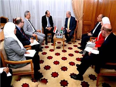 وزيرالتجارة يلتقي بنظيره الأردني لبحث تطوير العلاقات الاستثمارية بين البلدين