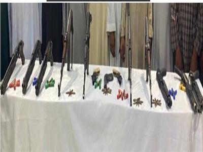 «الأمن العام يداهم أوكار أبو تيج» ويضبط 22 عنصرًا إجراميًا و9 قضايا مخدرات بأسيوط   