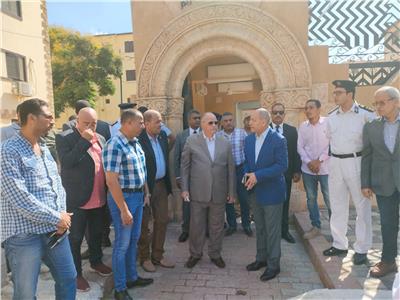 محافظ القاهرة يتفقد أعمال تطوير منطقة شجرة مريم الأثرية بالمطرية 