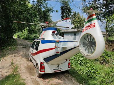 هندي يحوّل سيارته إلى «هليكوبتر»