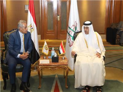 وزير العمل القطري يثمن زيارة الرئيس السيسي للدوحة ويؤكد تزايد الطلب على العمالة المصرية