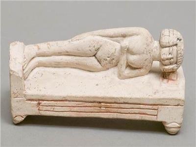 لماذا ينام القدماء المصريين على الوسائد الحجرية؟