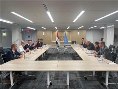 وزير الخارجية سامح شكري يلتقي وزير خارجية المجر