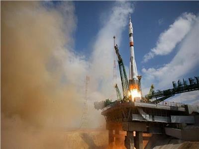 على متنها دفعة جديدة من الرواد.. إطلاق مركبة  Soyuz MS-22 الروسية 