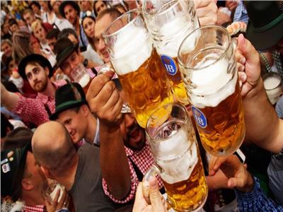 مهرجان البيرة «أكتوبرفست» يثير الجدل في ماليزيا