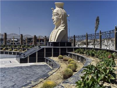 حملة الدفاع عن الحضارة تطالب بإزالة مسخ تمثال كليوباترا