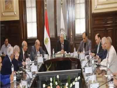  وزير الزراعة والمصدرين يبحثان سبل تعزيز الصادرات الزراعية المصرية