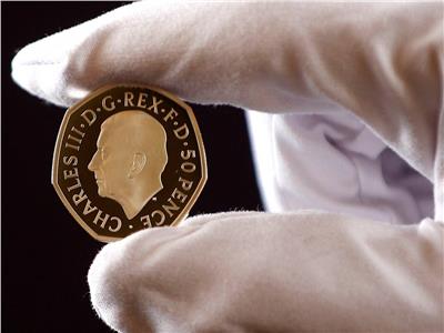 الكشف عن صورة الملك تشارلز الثالث على العملات المعدنية الجديدة ببريطانيا