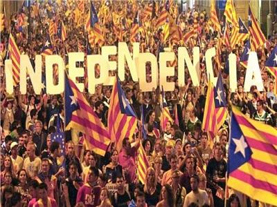 في ذكرى الاستفتاء.. مظاهرات في كتالونيا من أجل الانفصال عن إسبانيا  