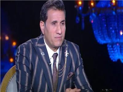 المطرب الشعبي أحمد شيبة يكشف كواليس تقديمه أول حفل بعد وفاة شقيقه |فيديو 