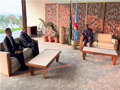 وزير الخارجية يلتقي رئيس الكونغو الديمقراطية خلال زيارته كينشاسا