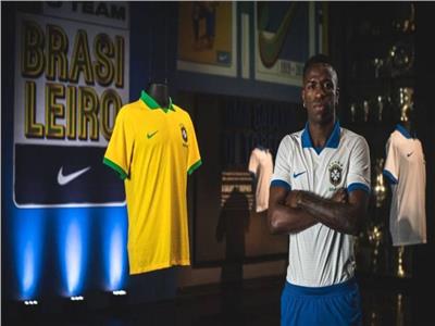 مونديال قطر| قصة تحويل قميص منتخب البرازيل الأبيض إلى الأصفر والأخضر