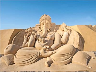 يضم 60 تمثالاً فريدًا.. متحف الرمال بالغردقة مقصد سياحي عالمي |فيديو