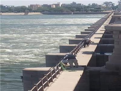 «البحيرة» تحذر سكان أراضي طرح النهر من ارتفاع منسوب مياه النيل 