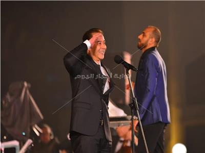 مدحت صالح نجم أولى ليالي مهرجان الموسيقى العربية بأوبرا الإسكندرية