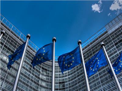 مفوضية الاتحاد الأوروبي تعتمد مشروع قرار بشأن سياسات الأمن والشراء الجماعي للغاز