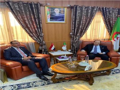 السفير المصري بالجزائر يبحث التعاون مع وزير التربية الوطنية الجزائري